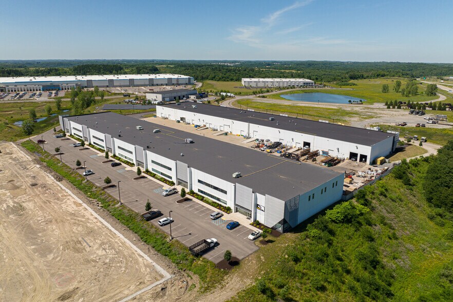More Photos Of 110 S Campus Dr, Imperial Warehouse For Lease