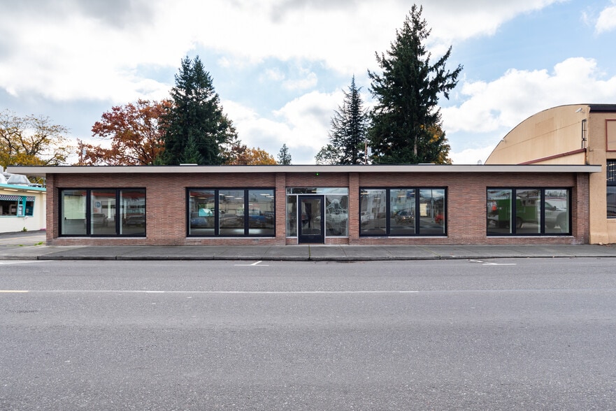 More Photos Of 315 State St, Sedro Woolley Storefront For Sale