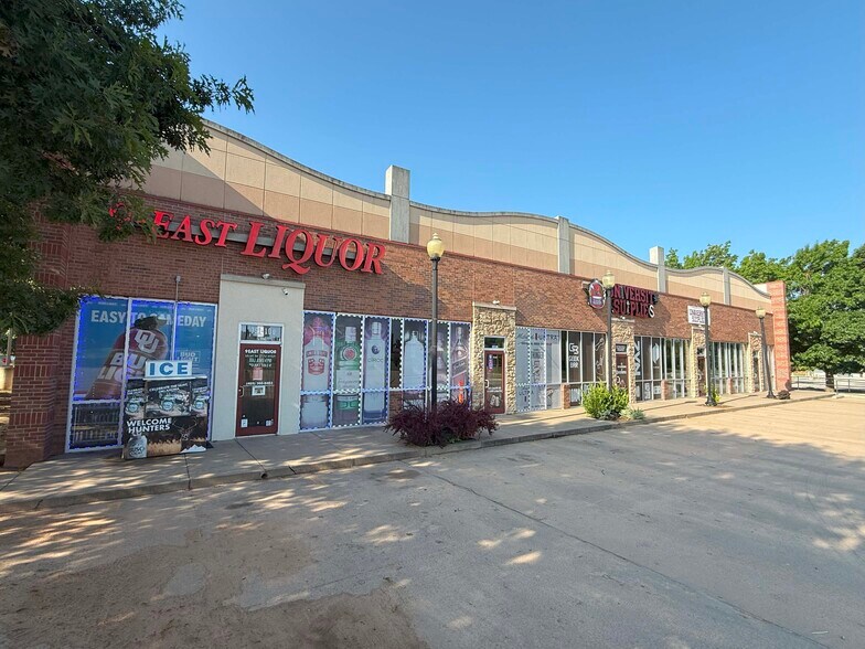Primary Photo Of 751 Canadian Trails Dr, Norman General Retail For Sale