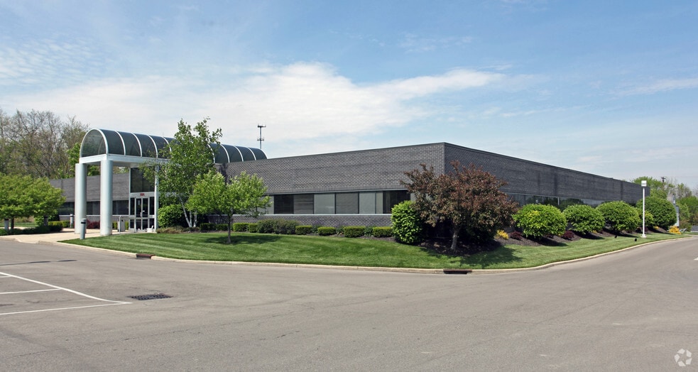 Primary Photo Of 7271 N Main St, Dayton Medical For Sale