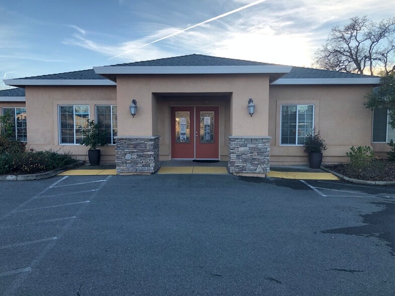 Primary Photo Of 1224 Market Street, Redding Healthcare For Sale