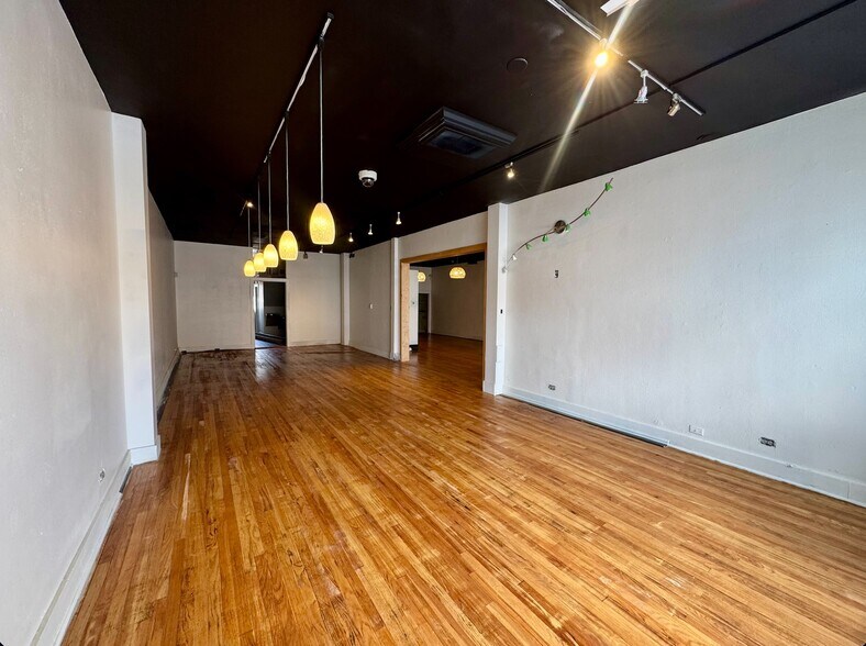 More Photos Of 2375-2395 S Downing St, Denver Freestanding For Lease