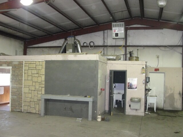 More Photos Of 1800 E Main St, Lamar Land For Lease