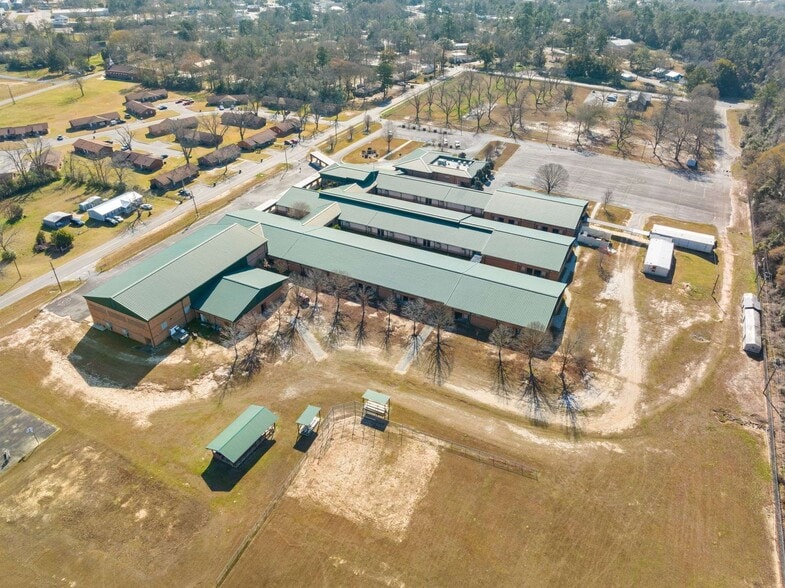 More Photos Of 526 Sylvester Ashford Drive dr, Glennville Schools For Sale