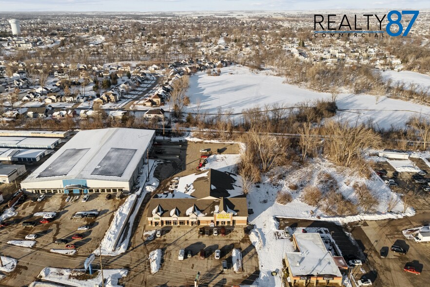 More Photos Of 266 Blairs Ferry Rd NE, Cedar Rapids Storefront For Sale