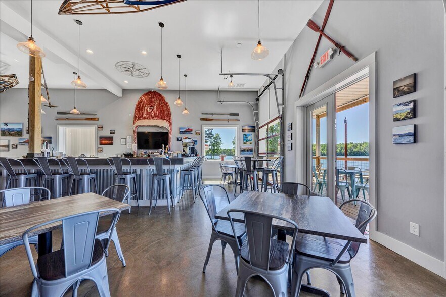 More Photos Of 3619 Airport Rd, Moneta Marina For Sale