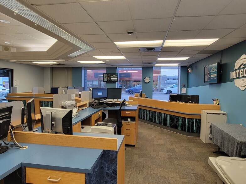 More Photos Of 1532 6th Av, Prince George Office For Lease