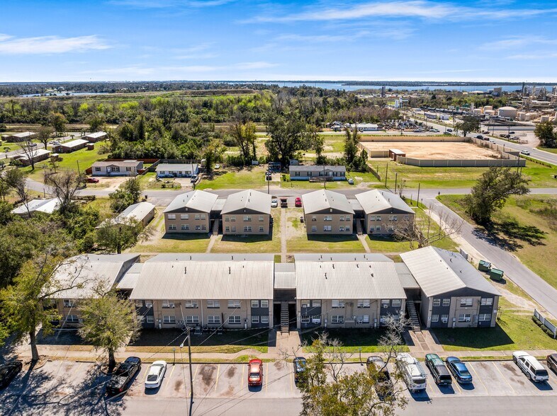 More Photos Of 3510 and 3536 St John St, Panama City Multifamily For Sale
