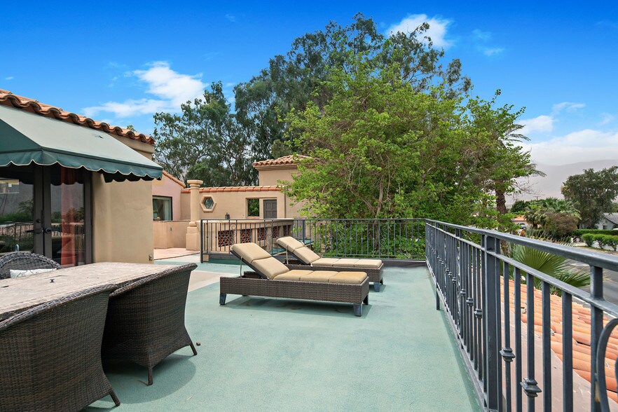 More Photos Of 51370 Avenida Bermudas, La Quinta Office Residential For Sale