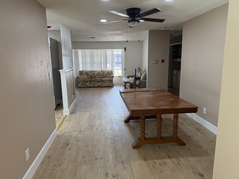 More Photos Of 35 Harbor Woods Cir, Safety Harbor Specialty For Sale