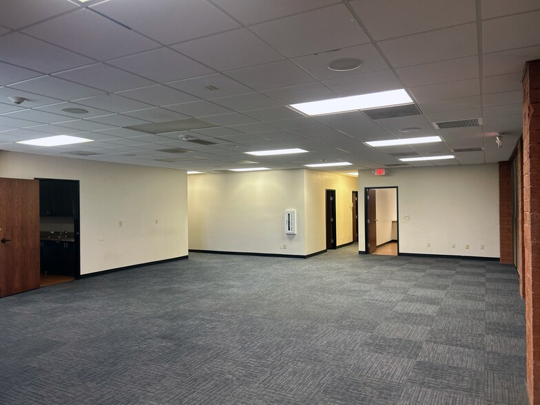 More Photos Of 1255 W Baseline Rd, Mesa Office For Lease