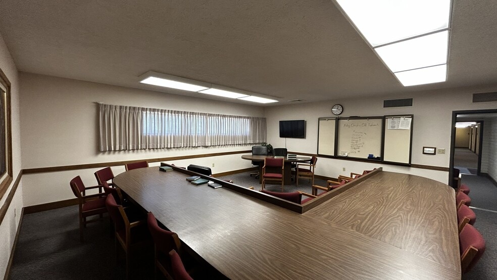 More Photos Of 11315 White Oak Ave, Granada Hills Specialty For Sale