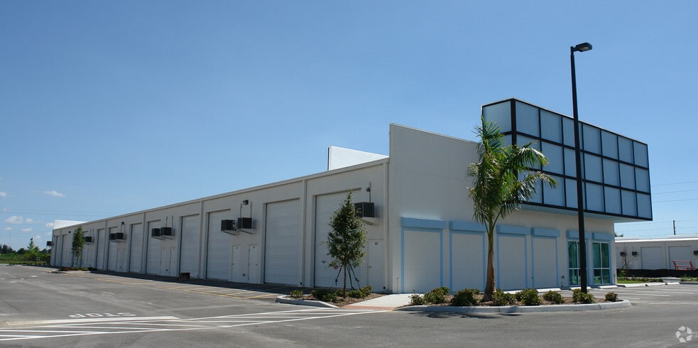 More Photos Of 6660 Taylor Rd, Punta Gorda Flex For Sale