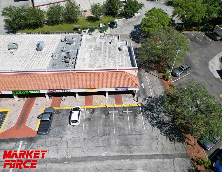 More Photos Of 2475 Blanding Blvd, Middleburg General Retail For Lease