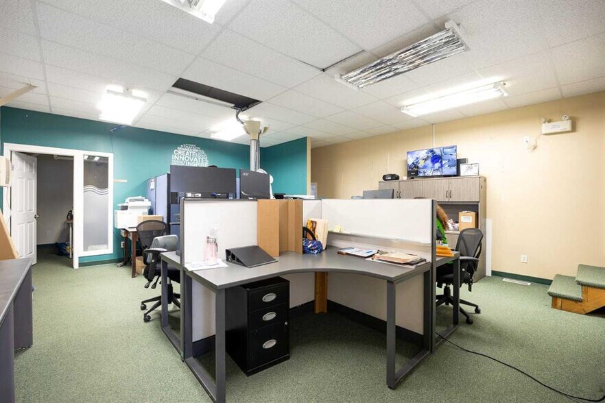 More Photos Of 195 Mackay Cres, Fort McMurray Warehouse For Sale