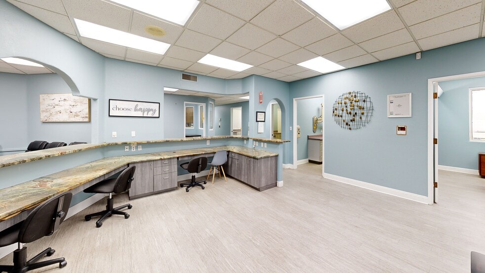 More Photos Of 4491 W Northern Ave, Glendale Medical For Sale