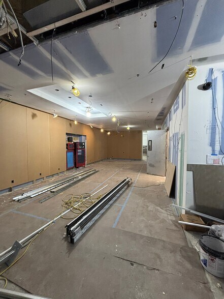 More Photos Of 19 Rockwell Pl, Brooklyn Apartments For Lease