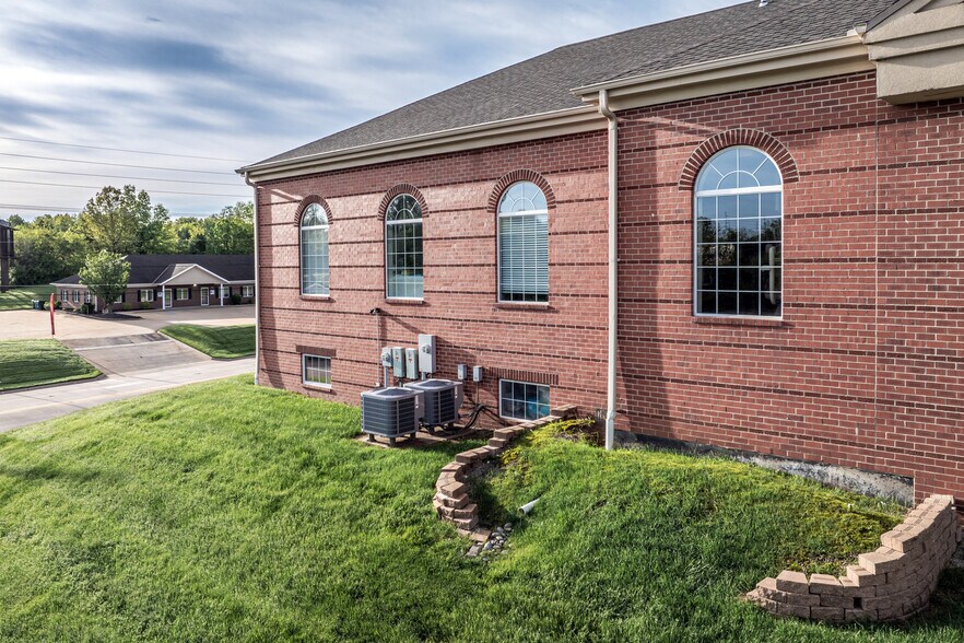 More Photos Of 3904 Beck Rd, Saint Joseph Medical For Lease