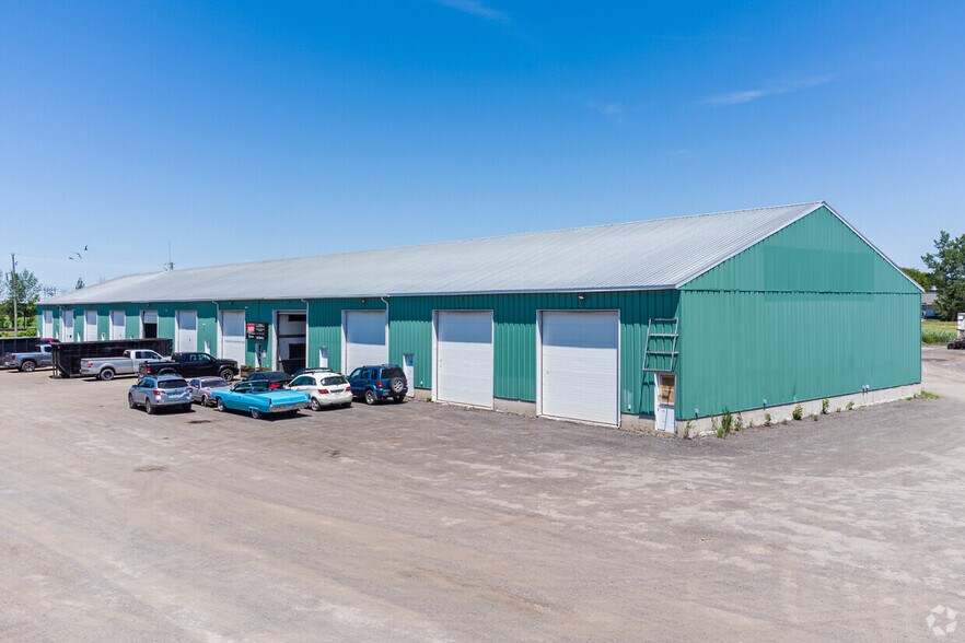 Primary Photo Of 38 Ch De La Rivière-Délisle N, Coteau-du-lac Land For Sale