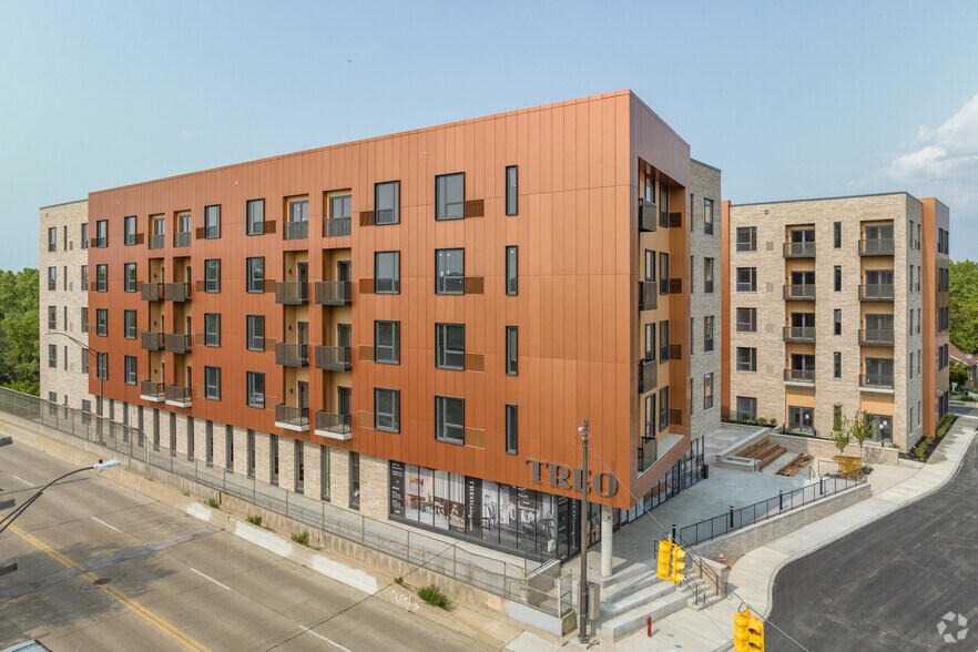Primary Photo Of 2461 W 25th St, Cleveland Apartments For Lease