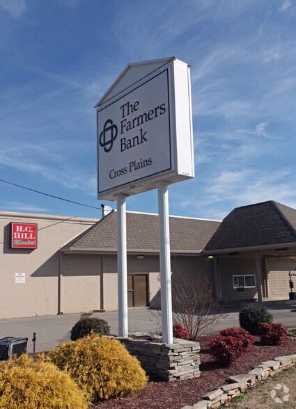 More Photos Of 7838 Highway 25 E, Cross Plains Freestanding For Sale