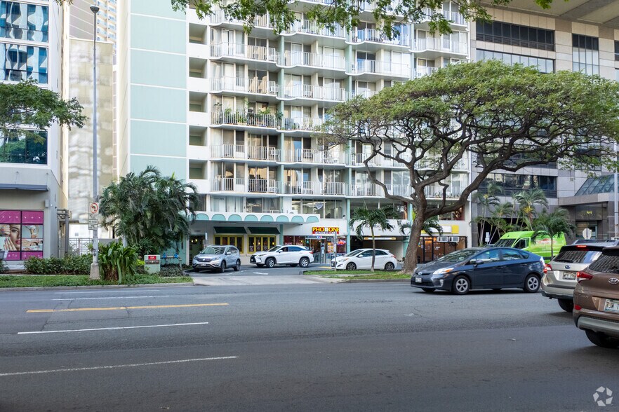 More Photos Of 1617 Kapiolani Blvd, Honolulu Apartments For Sale
