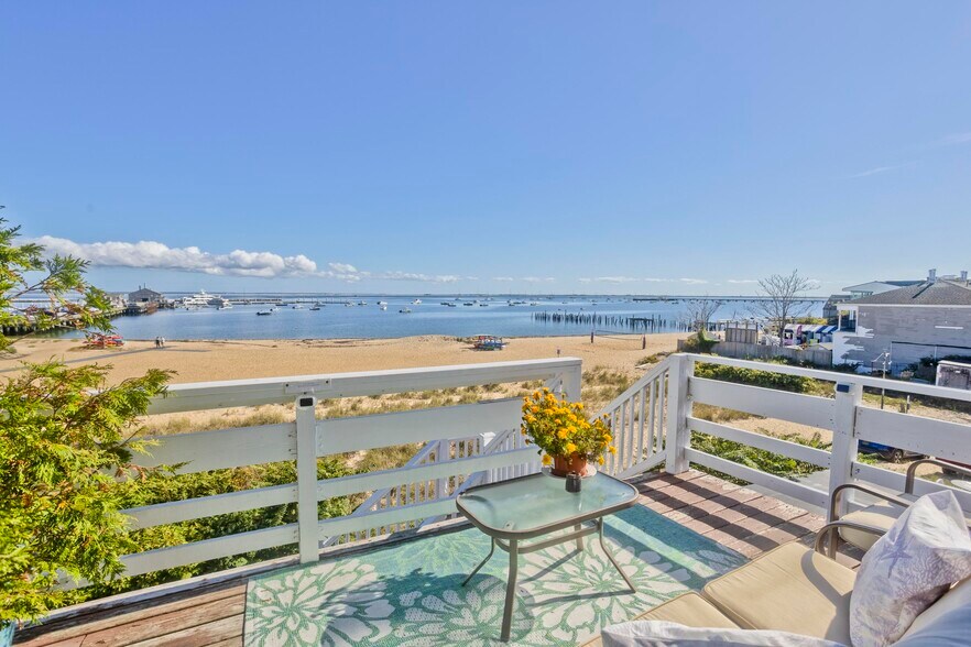 More Photos Of 265 Commercial St, Provincetown Flex For Sale