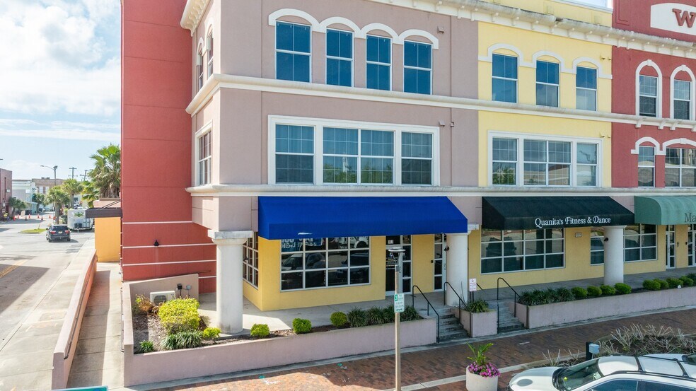 More Photos Of 111 Magnolia Ave, Daytona Beach Office For Sale