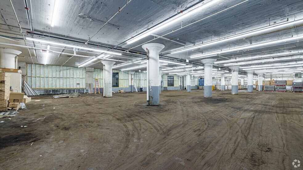 More Photos Of 1309-1645 W Front St, Plainfield Manufacturing For Lease