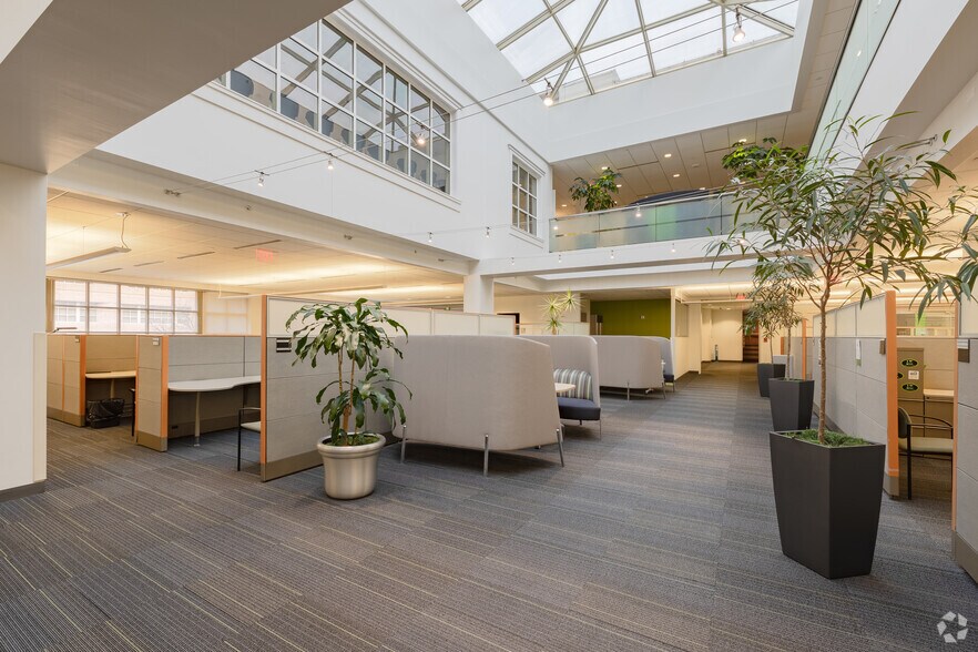 Photo of Mezz Floor Ste Building C/D - 100