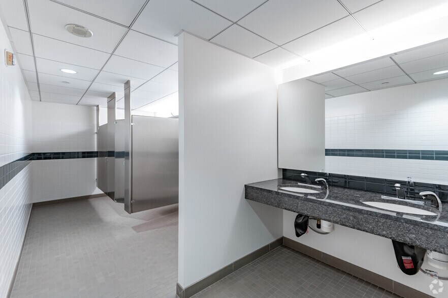 Photo of 24th Floor Ste 2400