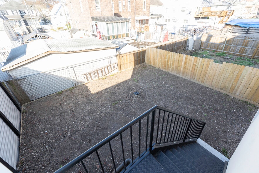 More Photos Of 1256 Bay St, Staten Island Apartments For Sale