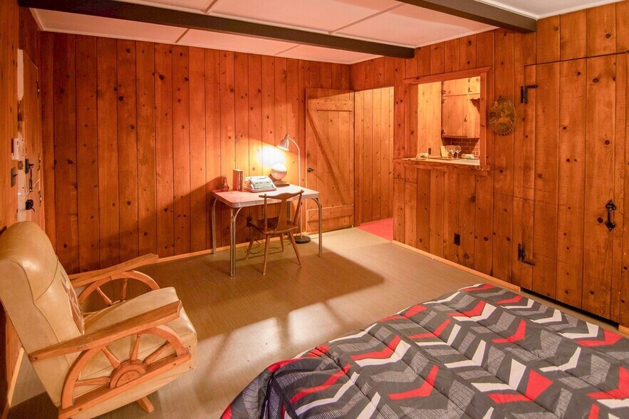 More Photos Of 61589 Division St, Joshua Tree Hotel For Sale