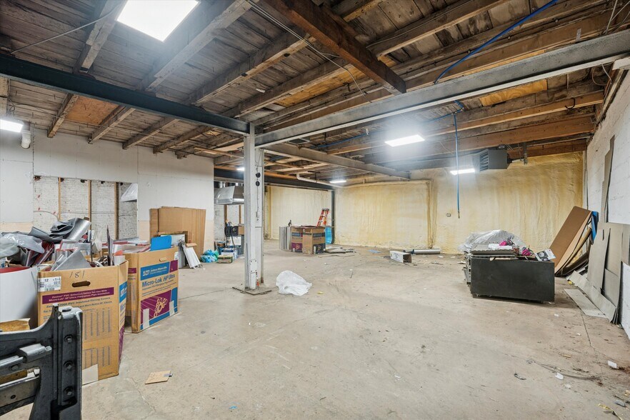 More Photos Of 3605 Salmon St, Philadelphia Industrial For Lease