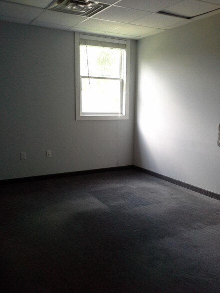 More Photos Of 127 W Street Rd, Kennett Square Medical For Lease