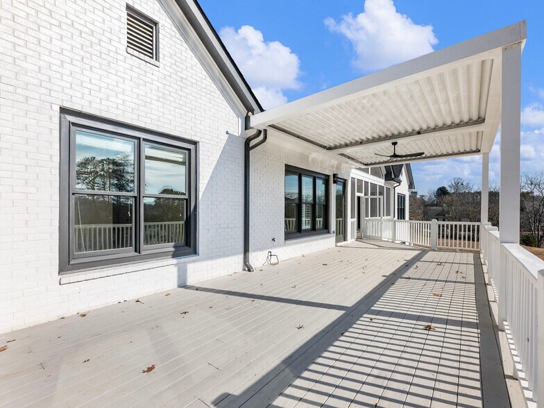 More Photos Of 5651 Old Wilkie Rd, Gainesville Multifamily For Sale