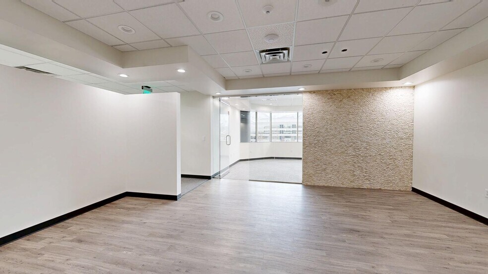 More Photos Of 6955-6965 S Union Park Ctr, Cottonwood Heights Unknown For Lease