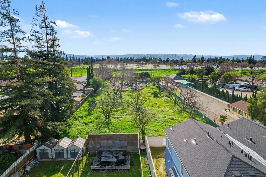 More Photos Of 1170 Roberts Ave, San Jose Land For Sale