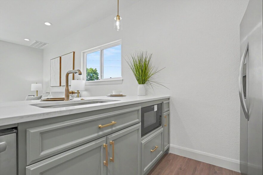 More Photos Of 1244 S Quincy Ave, Tulsa Apartments For Sale