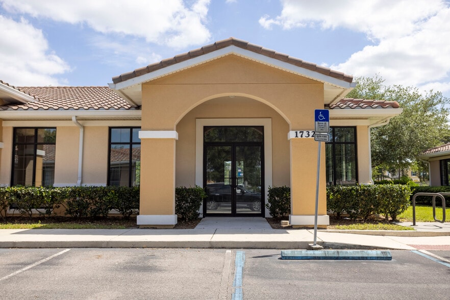 More Photos Of 17323 Pagonia Dr, Clermont Unknown For Lease