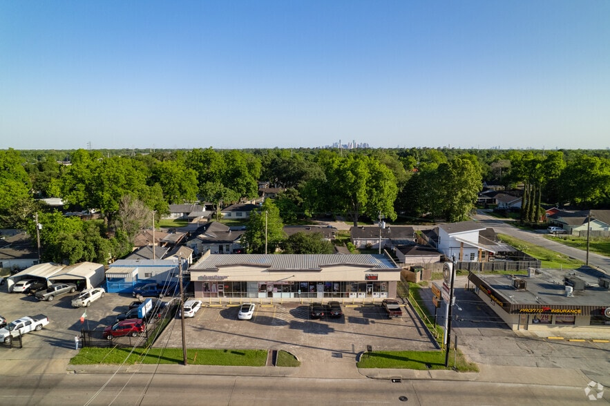 More Photos Of 834 Little York Rd, Houston Freestanding For Sale