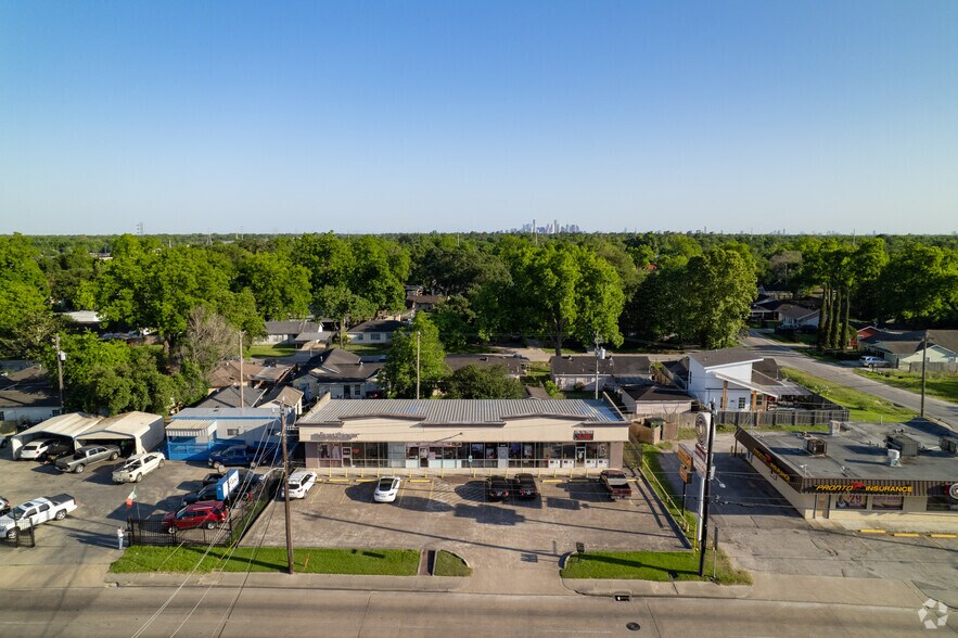 More Photos Of 834 Little York Rd, Houston Freestanding For Sale