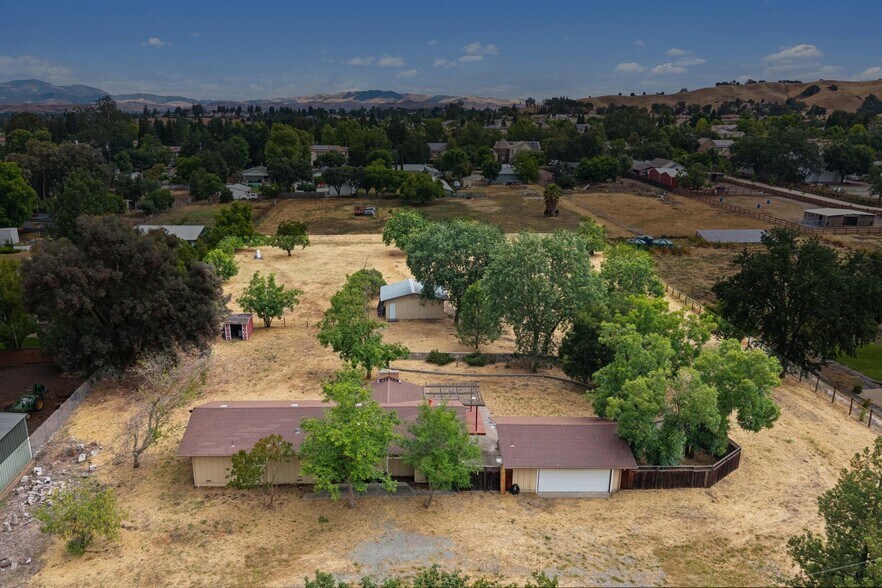 More Photos Of 744 Mockingbird Ln, Pleasanton Land For Sale