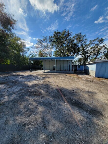 More Photos Of 9701 E US Highway 92, Tampa Freestanding For Sale