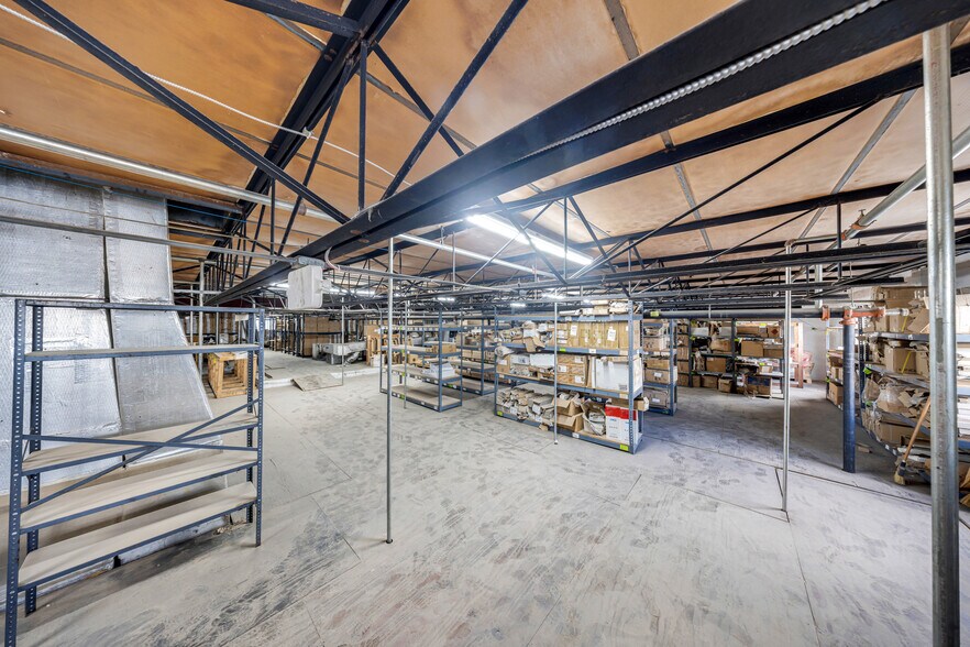 More Photos Of 7955 W 20th Ave, Hialeah Warehouse For Sale