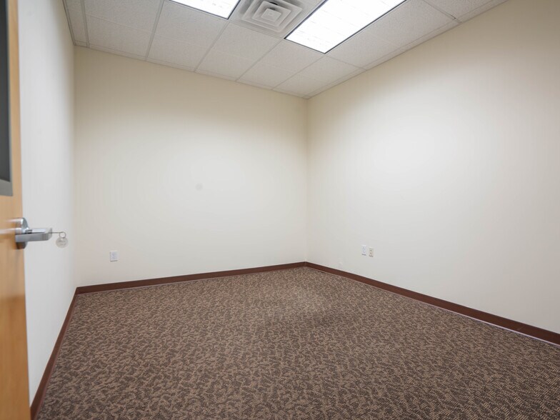 More Photos Of 245 Broadway, Schenectady Apartments For Lease