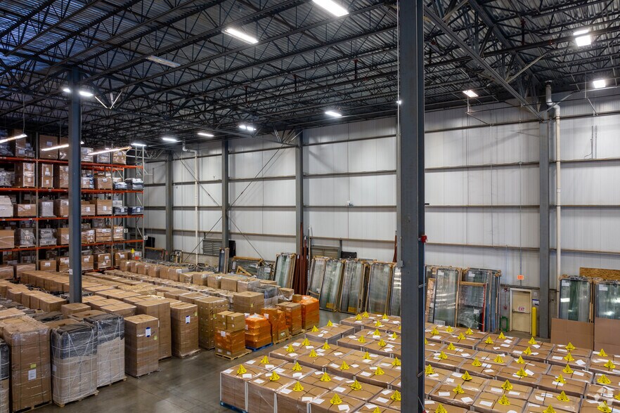More Photos Of 20 Constitution Blvd S, Shelton Warehouse For Lease