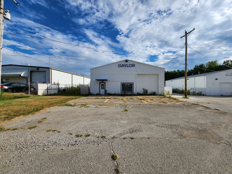 Primary Photo Of 707 Widewater Dr, Lafayette Warehouse For Lease