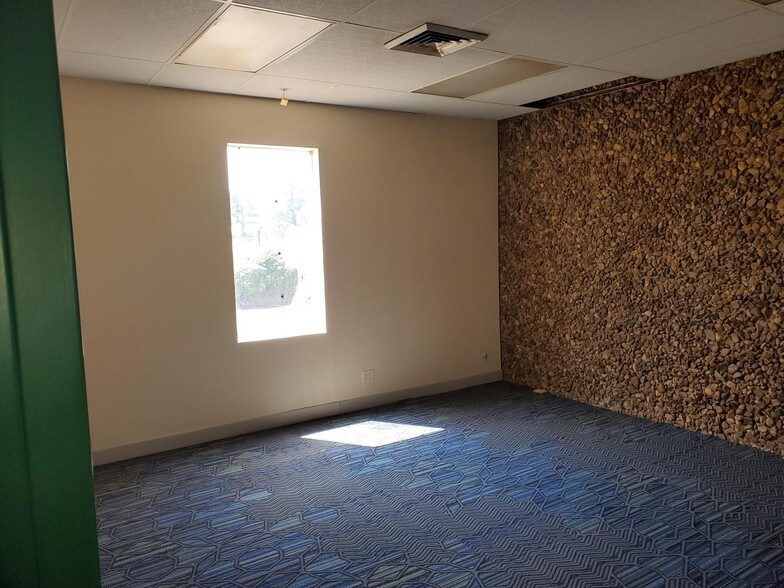 More Photos Of 5408 Interstate Dr, Shreveport Warehouse For Lease