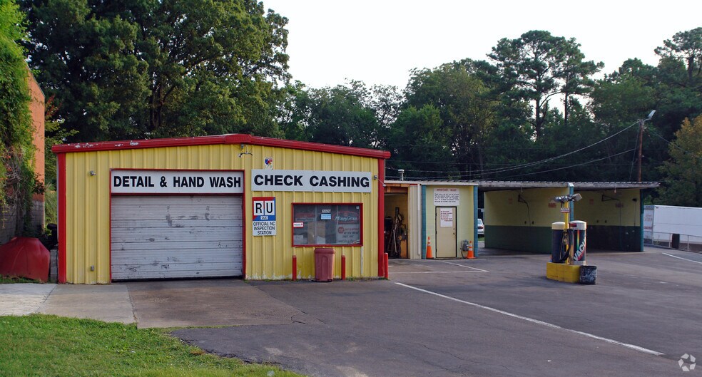 Primary Photo Of 1609 New Bern Ave, Raleigh Freestanding For Lease